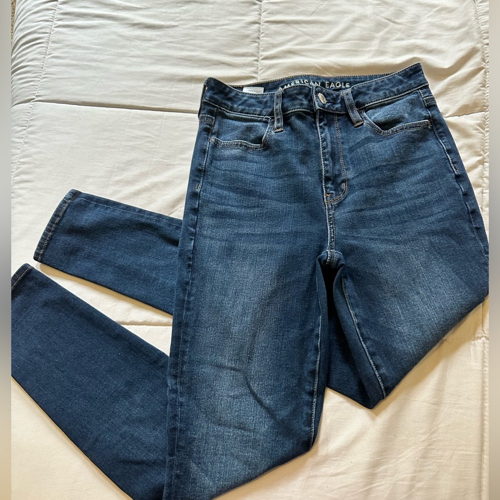 American Jean skinny high rise jeans! Size 4 short.